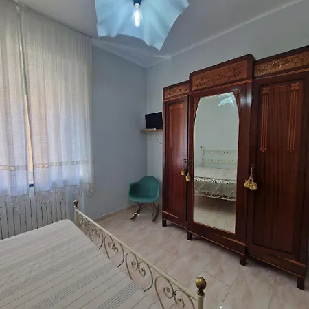 Virgilio House Civitanova Marche